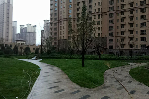 園建工程